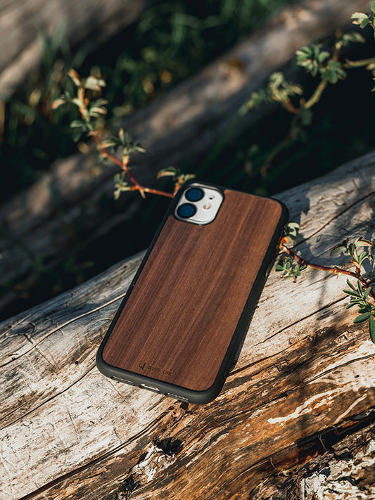 Coque en Bois iPhone - Deutzia - Wood&Chic