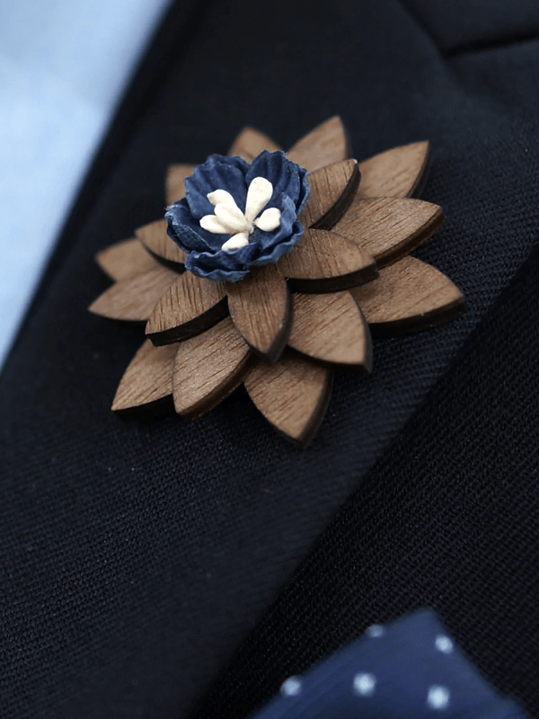 Broche en Bois fleur Homme - Balsam - Wood&Chic