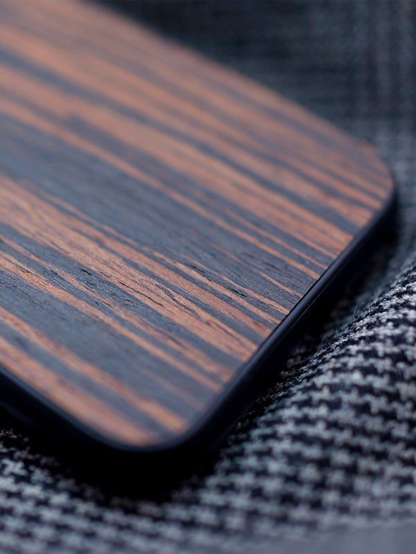 Coque en Bois iPhone - Delonix